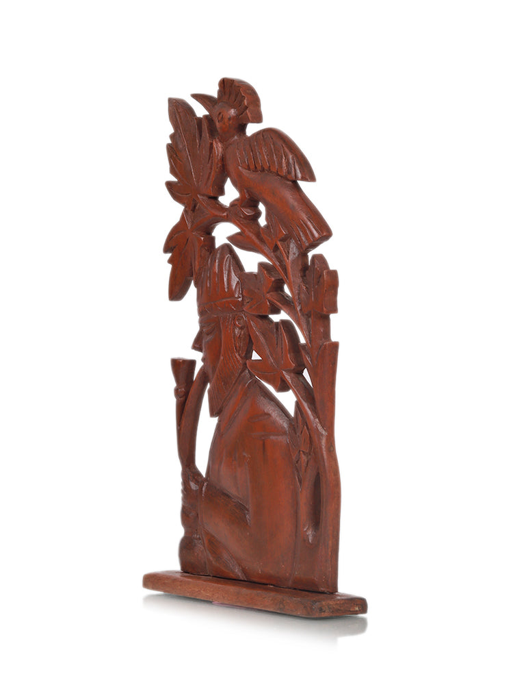 Kashmiri Piper and Bird on Chinar Leaf - Handcrafted Walnut Wood Sculpture