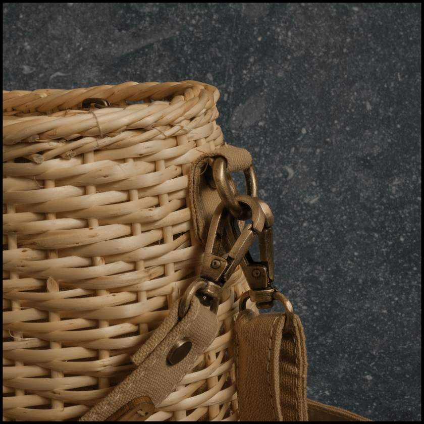 Eco-Chic Kuri Wicker Bag: Fashion Meets Functionality