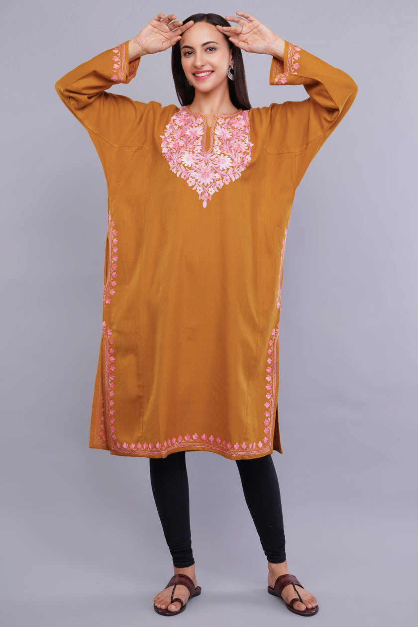 Saffron Blaze Kashmiri Pheran with Light Pink Aari Embroidery