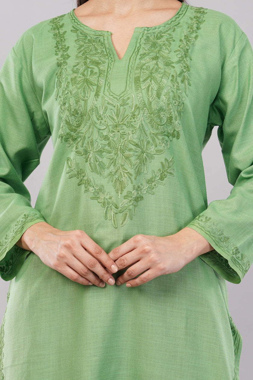 Pastel Green Kurta with Tonal Aari Embroidery