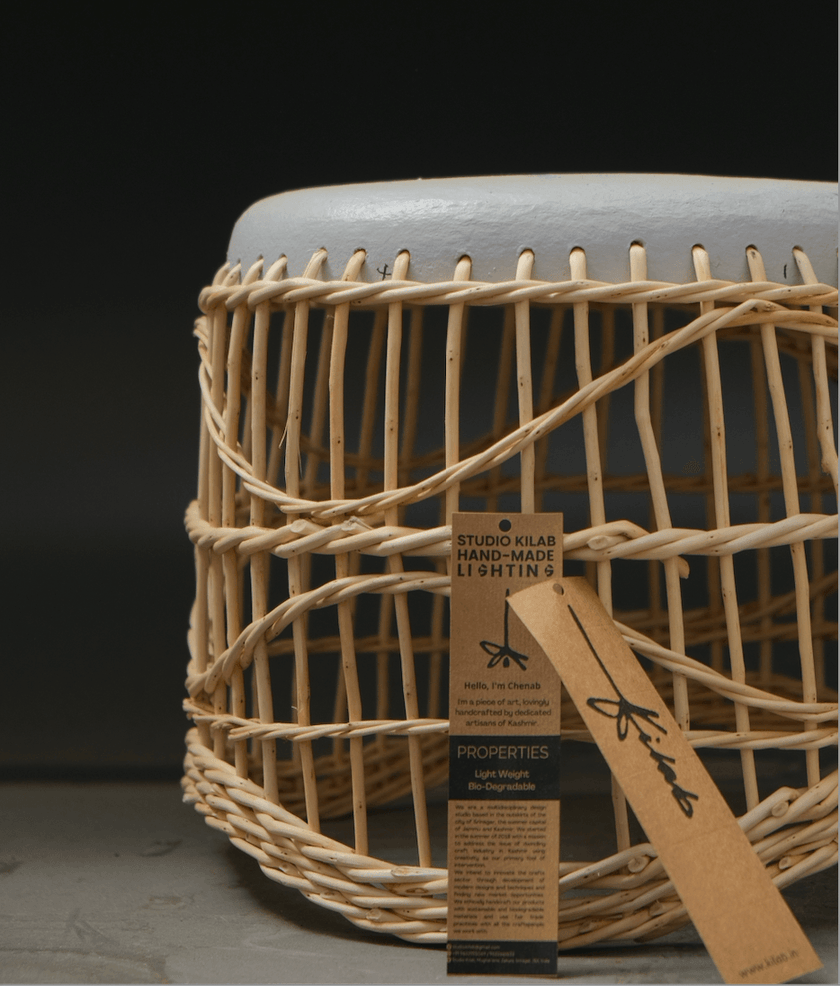 Chenab Willow Wicker Pendant Lamp: Kashmiri Artistry in Papier-Mâché Elegance - Hamiast