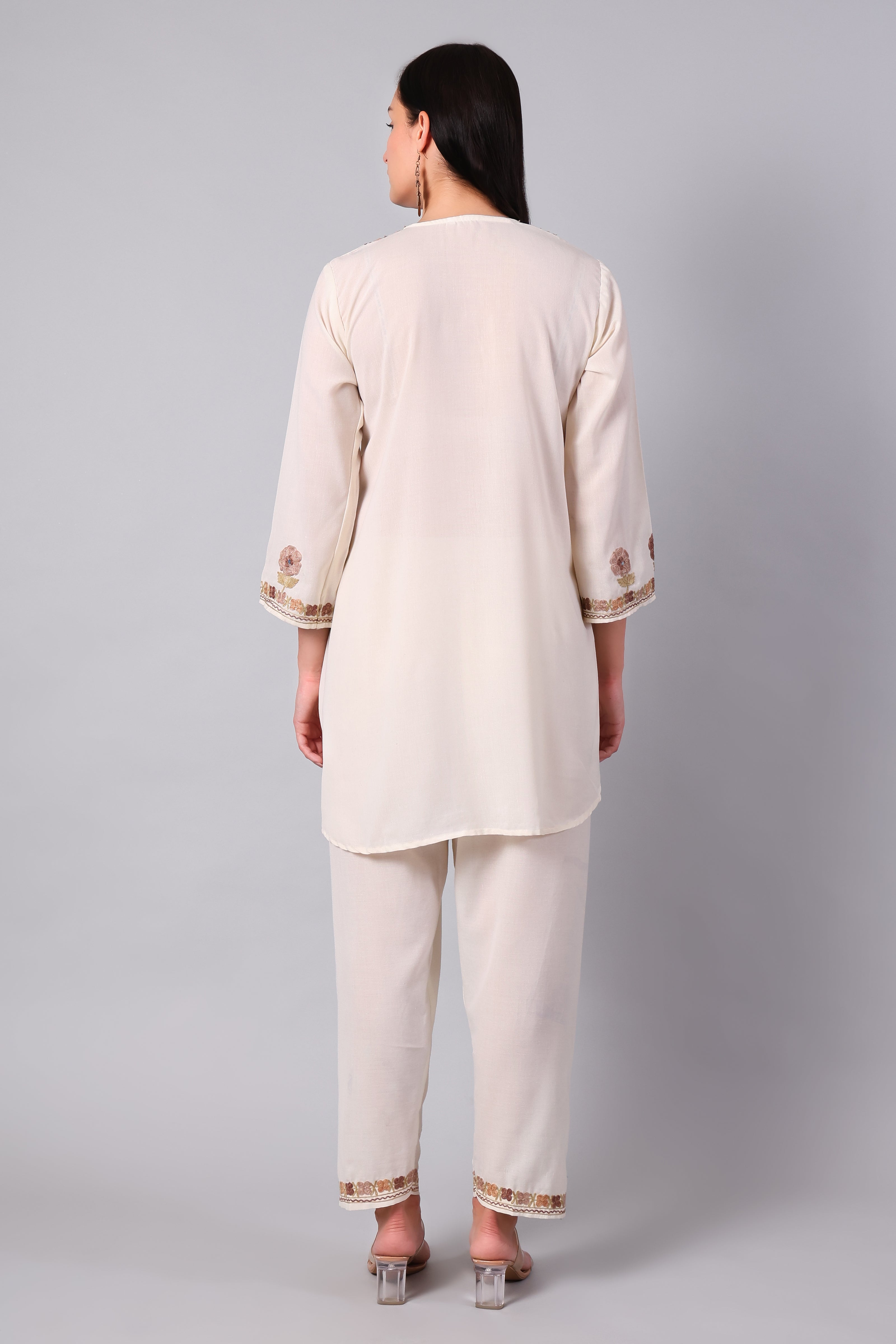 Cream Kashmiri Aari Co-ord Set with Floral Embroidery-Back