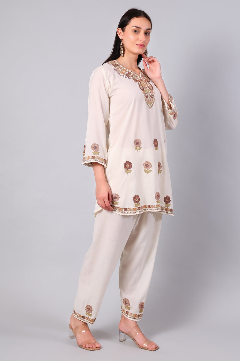 Cream Kashmiri Aari Co-ord Set with Floral Embroidery-Side