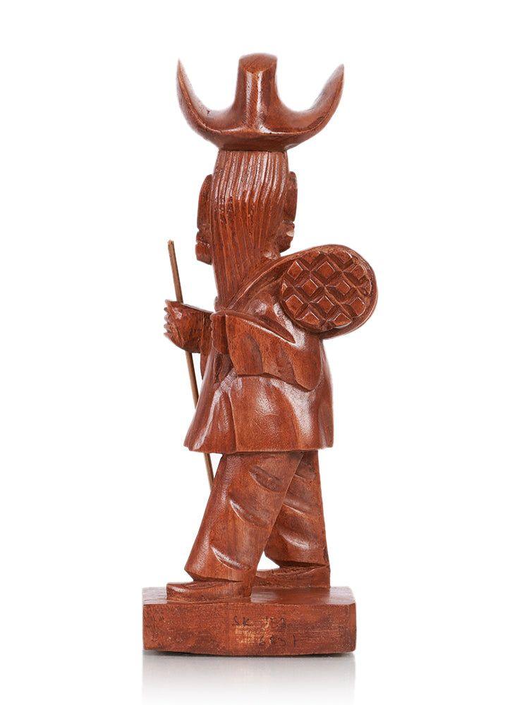 Legacy of Ladakh: Handcrafted Walnut Wood Ladakhi Man Sculpture - Hamiast