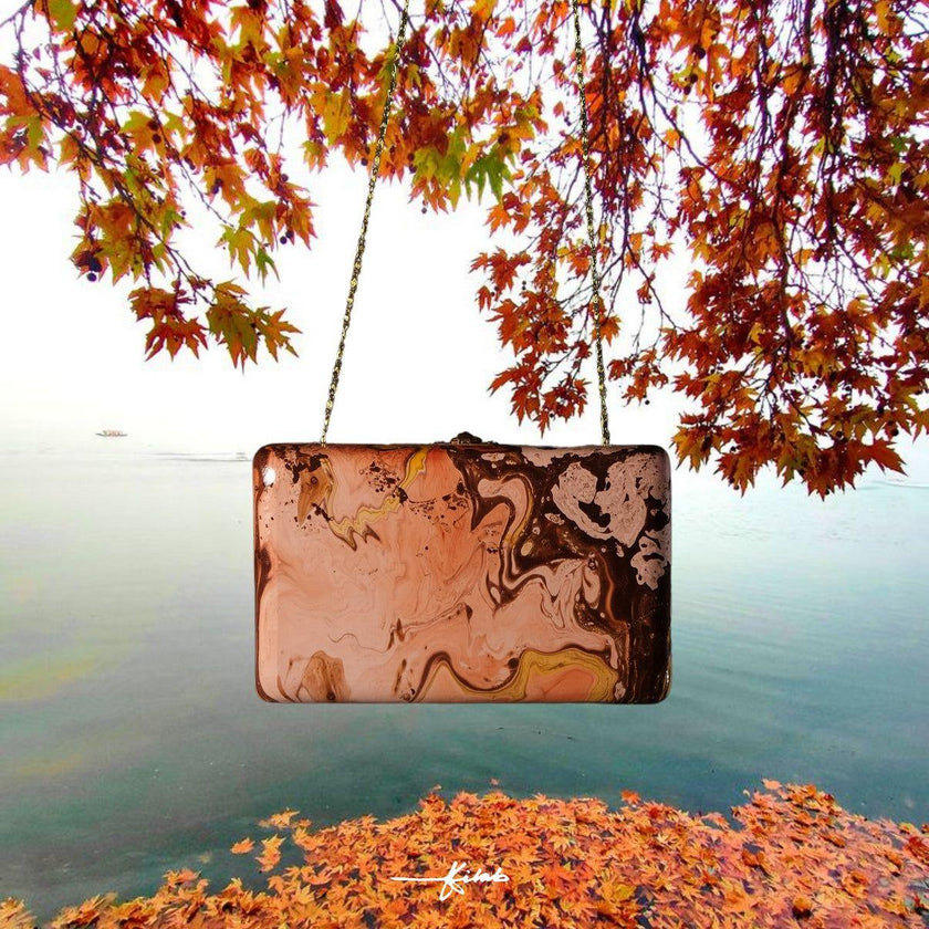 Naar Clutch: A Tribute to Kashmir's Autumn Splendor - Hamiast