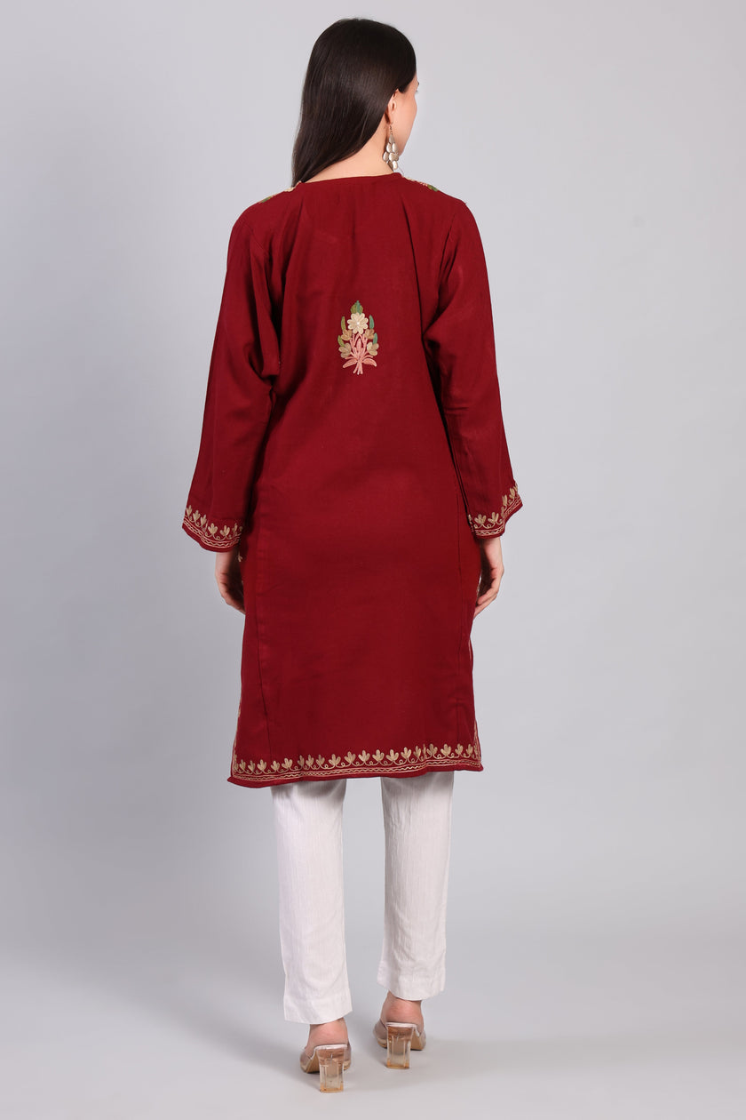 Naqsh-e-Gulnaar — Maroon Pheran with Golden Aari Kashmiri Embroidery-back