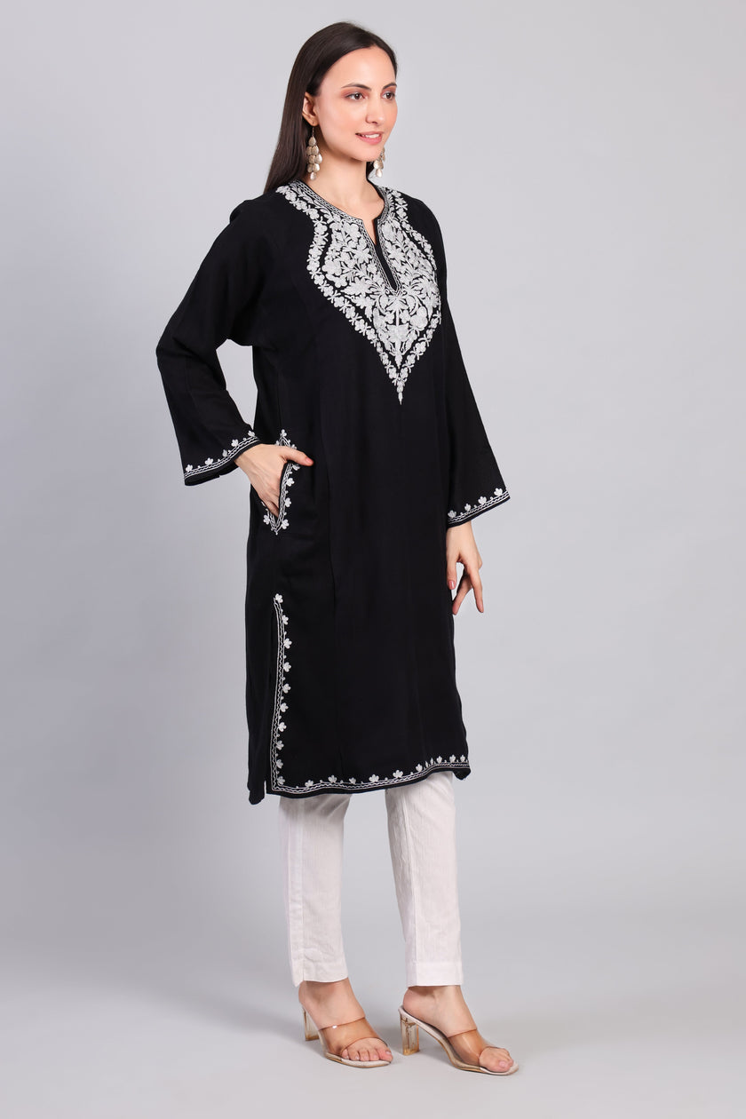 Naqsh-e-Siyah — Black Pheran with Silver Zari Kashmiri Embroidery-Left