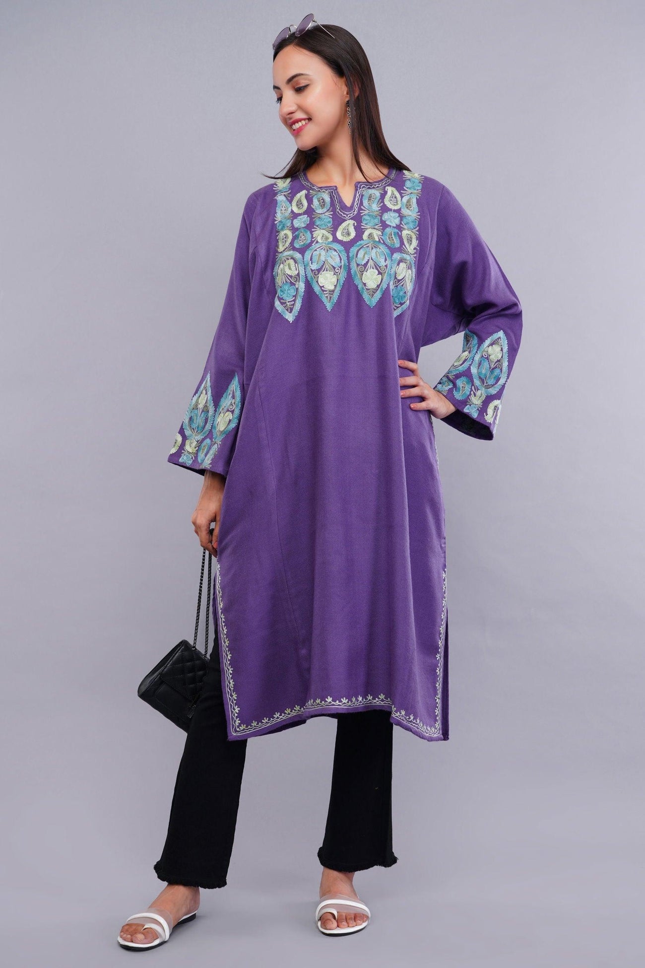 Elegant Kashmiri Pherans for Women | Shop Online | Hamiast